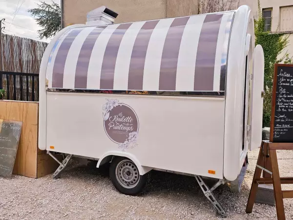 LA ROULOTTE DE PRINTEMPS