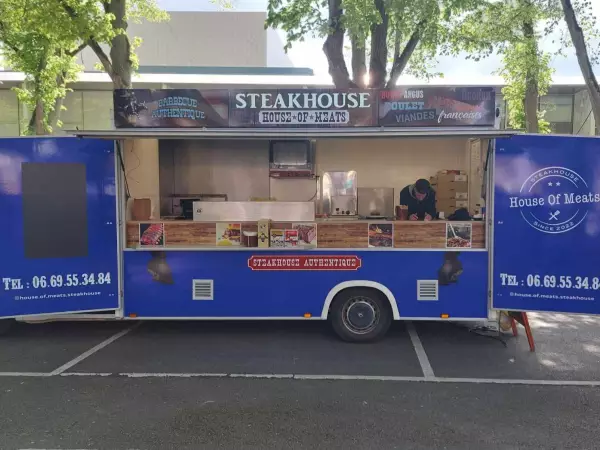 House of Meats Steakhouse